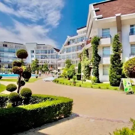 Apartment Vibes 4you, Sunny