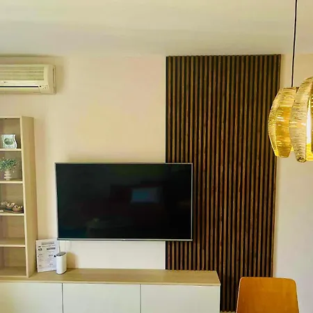 Vibes 4you, Sunny Apartment Slantschew brjag