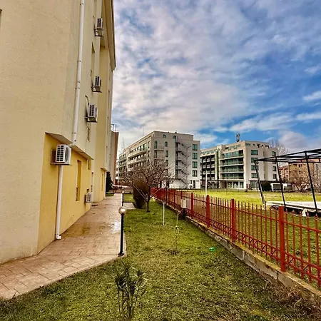 Vibes 4you, Sunny Сонячний Берег